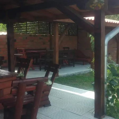 Skobaljski Konaci Gasthuis